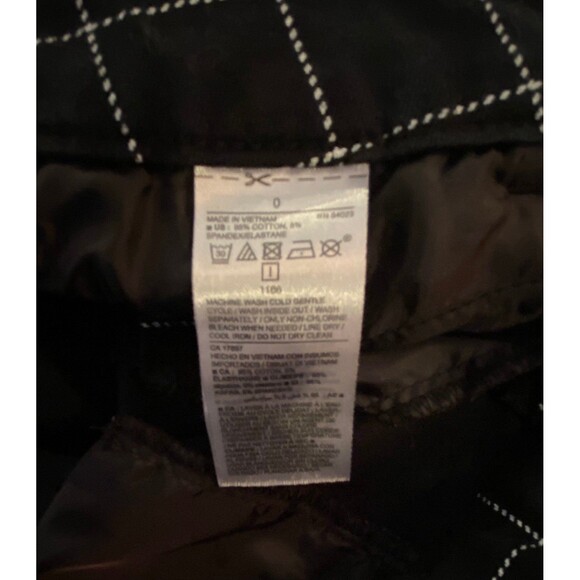 Old Navy Cropped Pants Black w/ White Checked  Size 0  Dressy Slacks - Picture 7 of 9